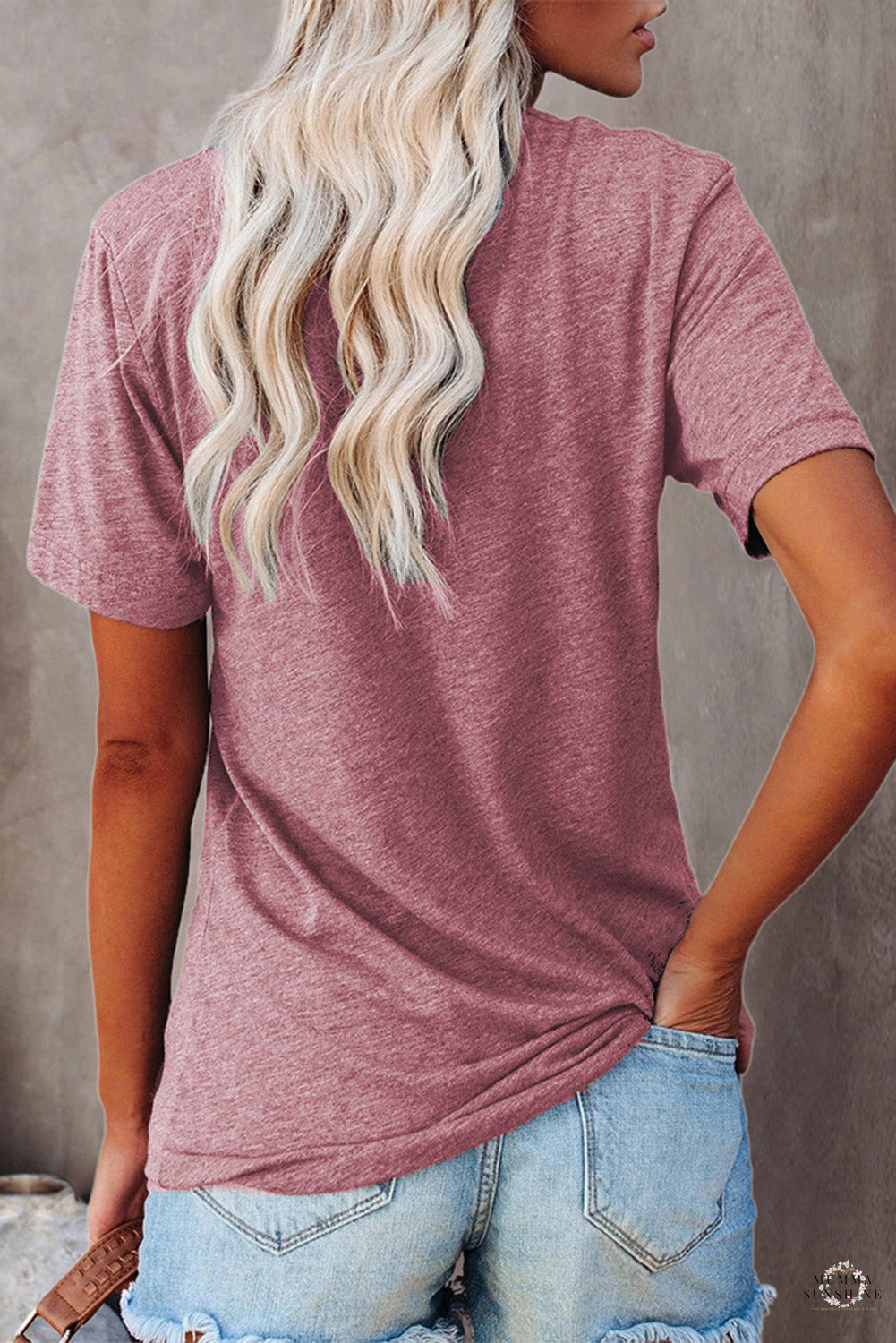 Be Kind Graphic Tee
