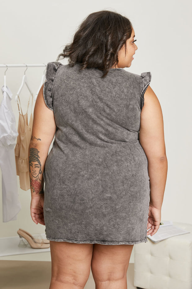 Sew In Love Cascade Springs Full Size Acid Wash Dress in Black