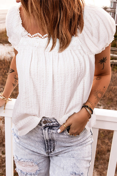 Lace Trim Tie-Back Puff Sleeve Top