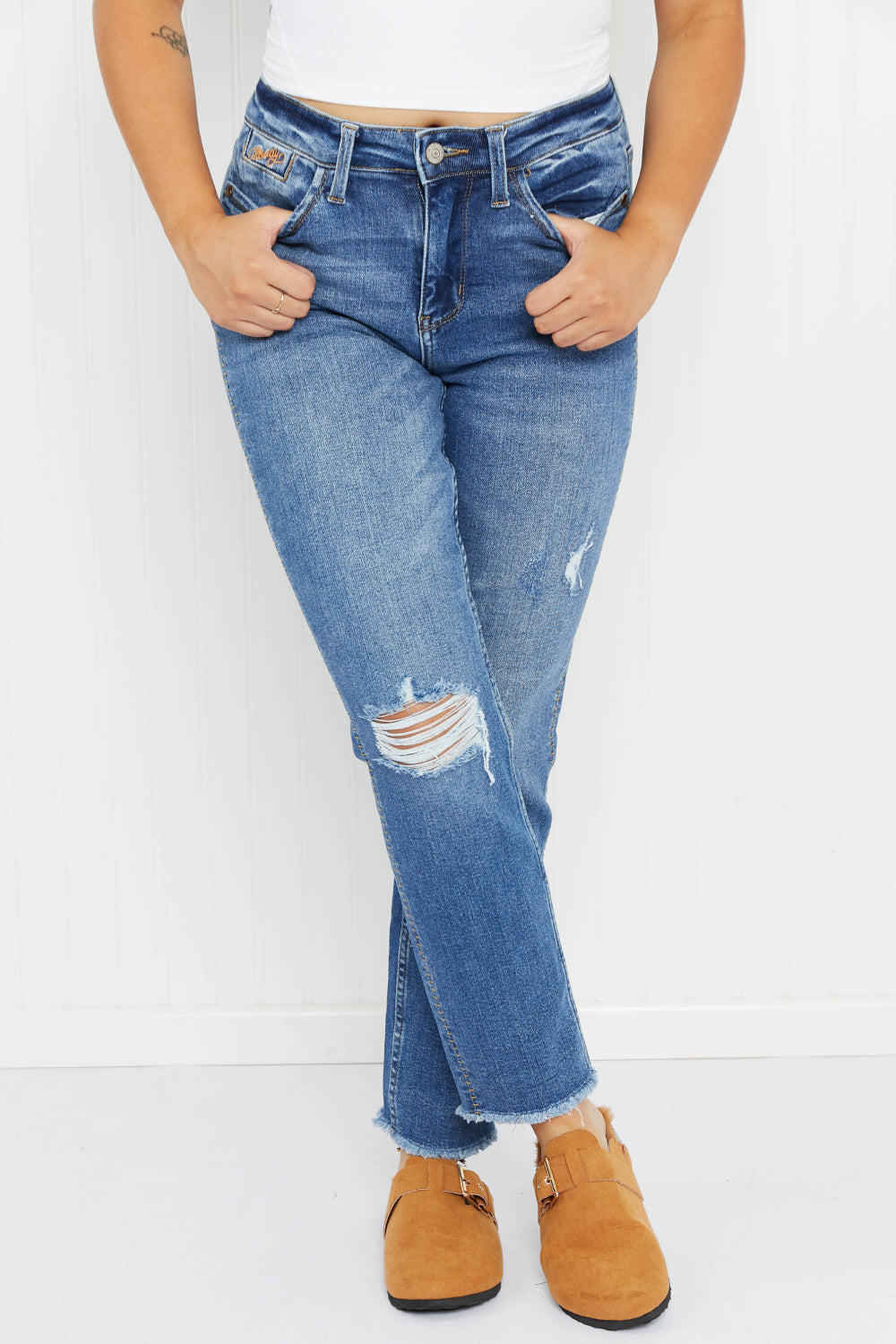 Judy Blue Cora Full Size Howdy Embroidery Boyfriend Jeans